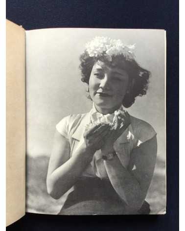 Katsuji Fukuda - Photokunst von Frauen Volume 1 - 1937