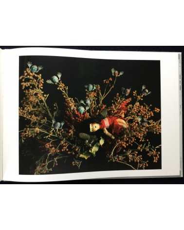 Nobuyoshi Araki - Hana Jinsei, Flower Life - 2018