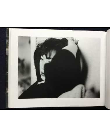 Nobuyoshi Araki - Tombeau Tokyo - 2016