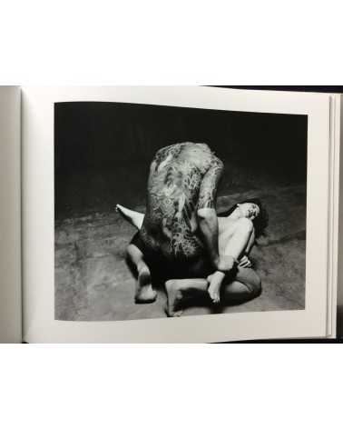 Nobuyoshi Araki - Tombeau Tokyo - 2016