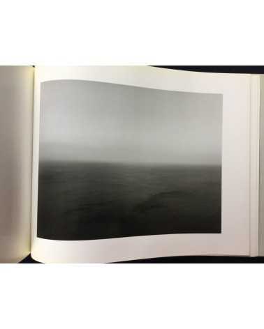 Hiroshi Sugimoto - Dioramas, Theaters, Seascapes - 1988