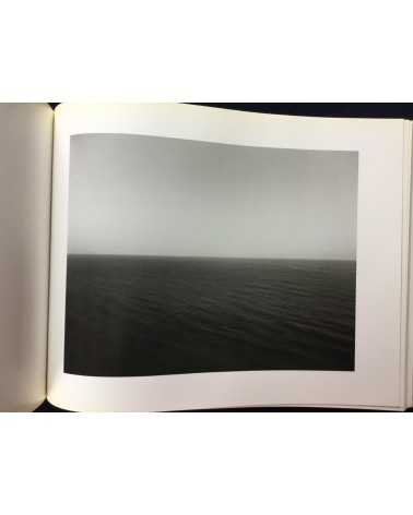 Hiroshi Sugimoto - Dioramas, Theaters, Seascapes - 1988