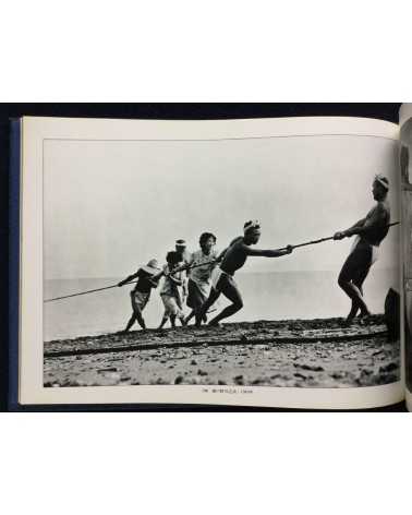 Yoshi Nitta - Between the sea and the sun, People of Sadamisaki Peninsula - 1980