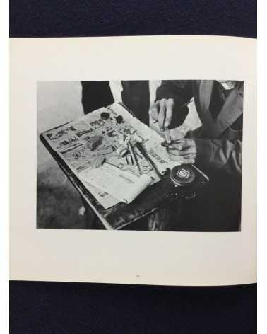 Tokuko Ushioda and Shinzo Shimao - Pictures, Chinese People and Pictures, Chinese Object - 1983