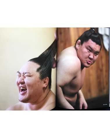 Kishin Shinoyama - The People by Kishin - 2012